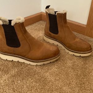 Alpine Design Women's Chelsea Casual Boots